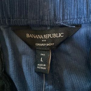 Banana Republic Corduroy Short size large